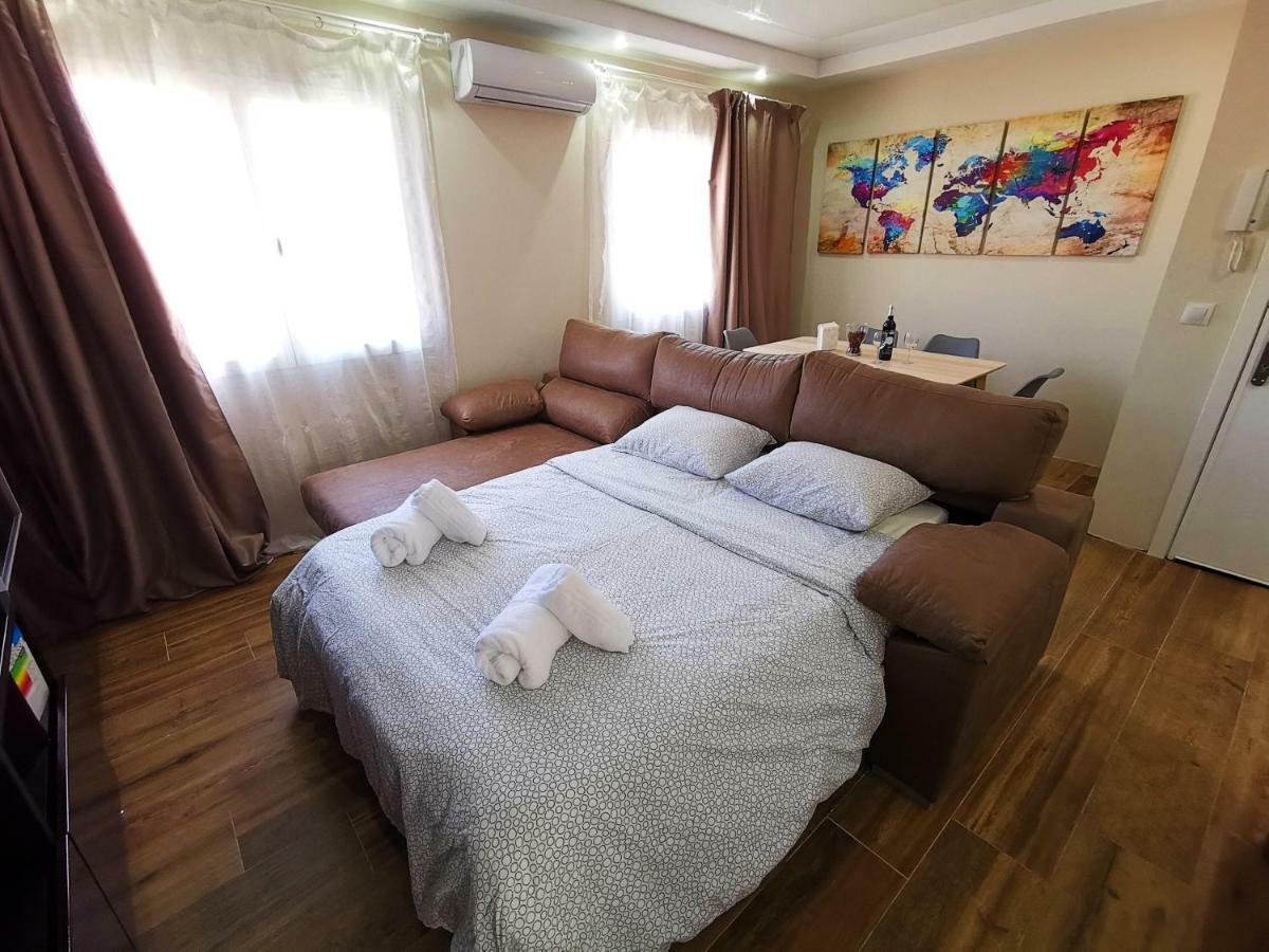 Genuar Apartments Malaga Center. Free Parking 외부 사진